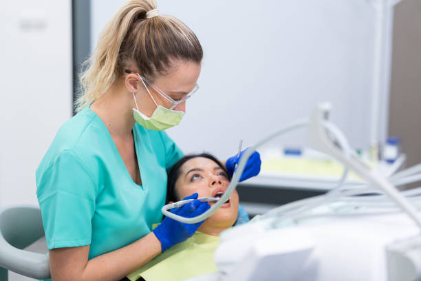 Best Emergency Care for Gum Disease in Marion, KS